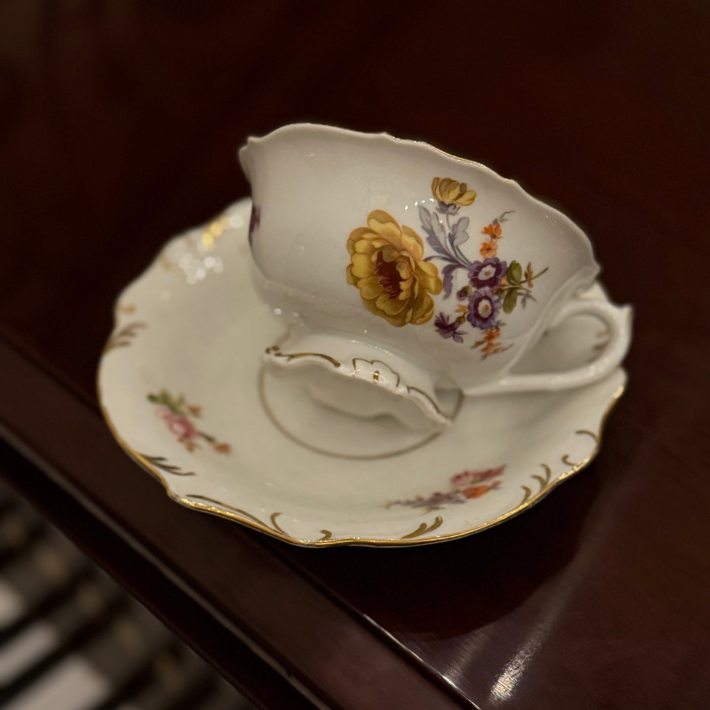 Vintage Floral Cup