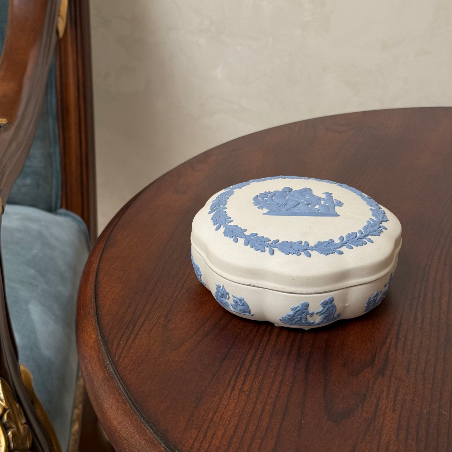 Lidded Trinket Box